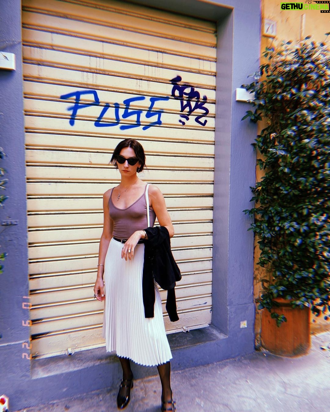 Jesse James Keitel Instagram - Puss in Firenze Florence, Italy