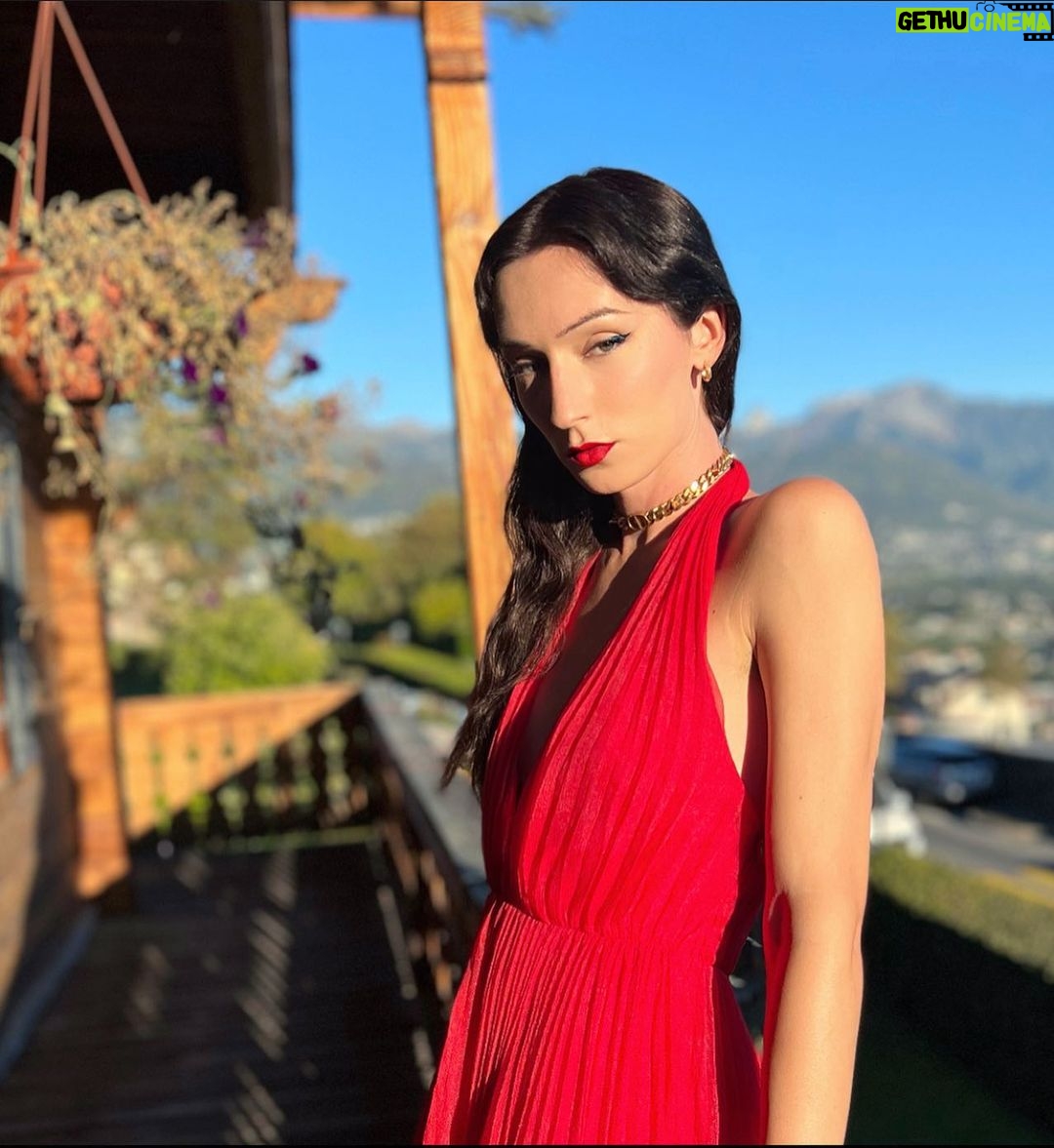 Jesse James Keitel Instagram - never leaving europe sry 💃🏻 Chardonne, Switzerland