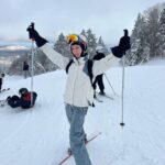 Jesse James Keitel Instagram - slope girl’s afraid to leave the slope ❄️ Mount Snow