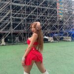 Jessi Instagram - ✌️✌️✌️✌️✌️✌️ Have a great weekend everybody ❤️❤️ Stay blessed and hydrated ❤️❤️