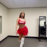 Jessi Instagram - ✌️✌️✌️✌️✌️✌️ Have a great weekend everybody ❤️❤️ Stay blessed and hydrated ❤️❤️