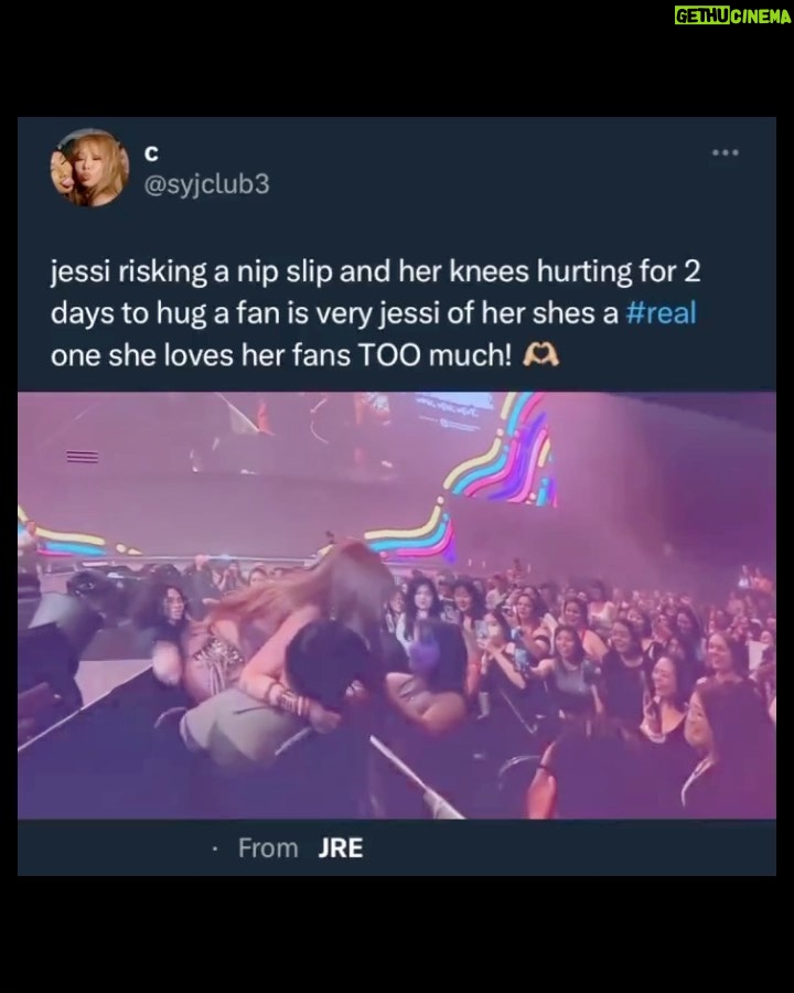 Jessi Instagram - VEGAS was too fckin lit 🔥🔥 Thank you guys for showing ya girl so much love 🙏🏻🙏🏻 Thank you for having me @webridgeexpo ❤️❤️ S/O to my bodyguard, manager and brother @holenciagaa on 4th slide!!!❤️ SWIPE!!! Las Vegas, Nevada