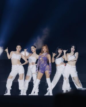 Jessi Instagram - Thank you for having me @rollingloud.th 💜🙏🏻🇹🇭 Please have me back soon!!! #rollingloudthailand Next stop.. Vegas!!! See you this weekend!!