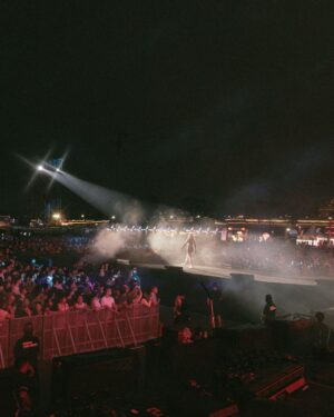 Jessi Instagram - Thank you for having me @rollingloud.th 💜🙏🏻🇹🇭 Please have me back soon!!! #rollingloudthailand Next stop.. Vegas!!! See you this weekend!!