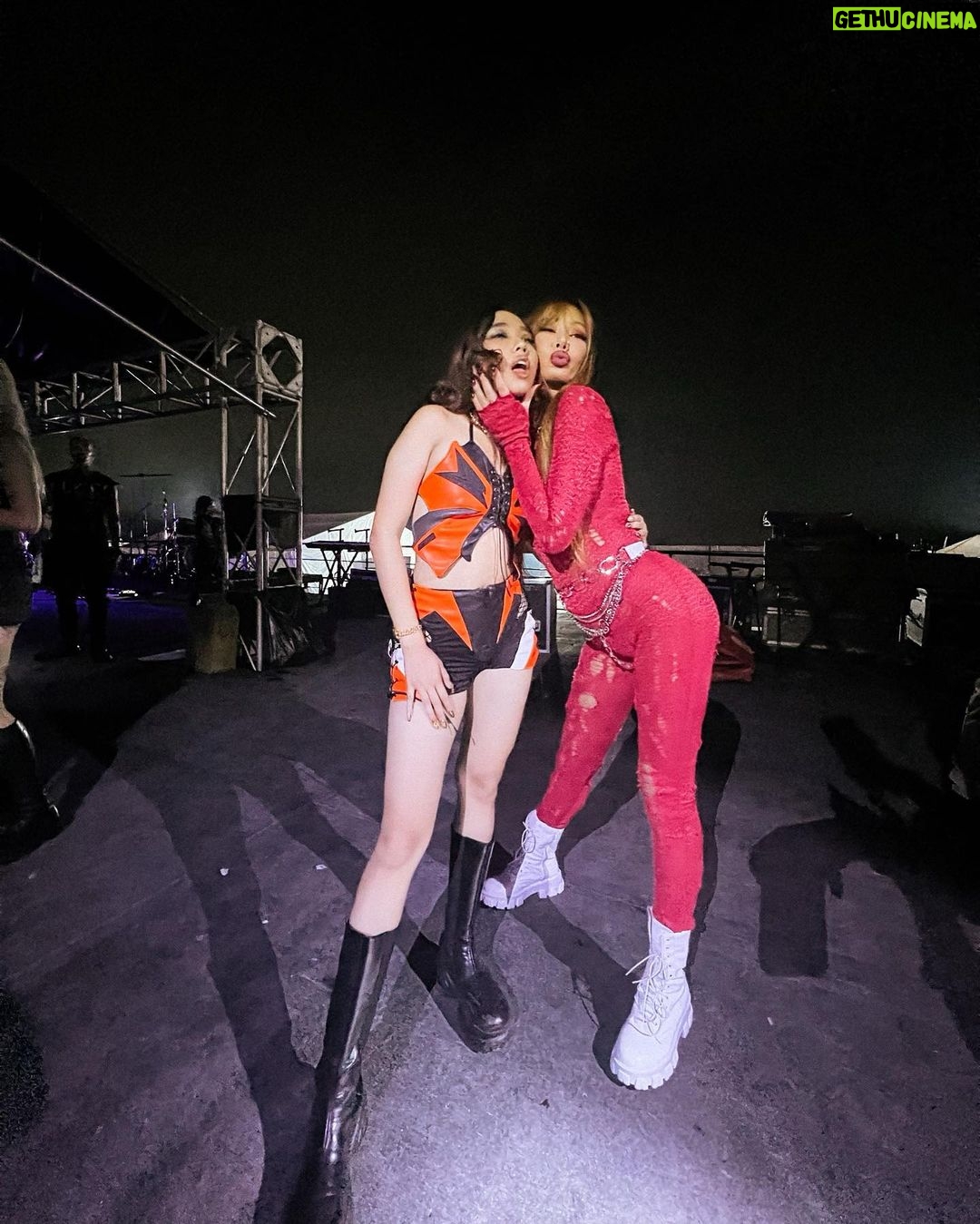 Jessi Instagram - Thank you for having me @88rising ❤️❤️🙏🏻🙏🏻 LOVE YOU MANILA!! ❤️ but ya’ll need to stop setting me up and teaching me bad words and telling me it means ‘i love you’ 😩😩 til we meet again… @hitcmanila Manila, Philippines