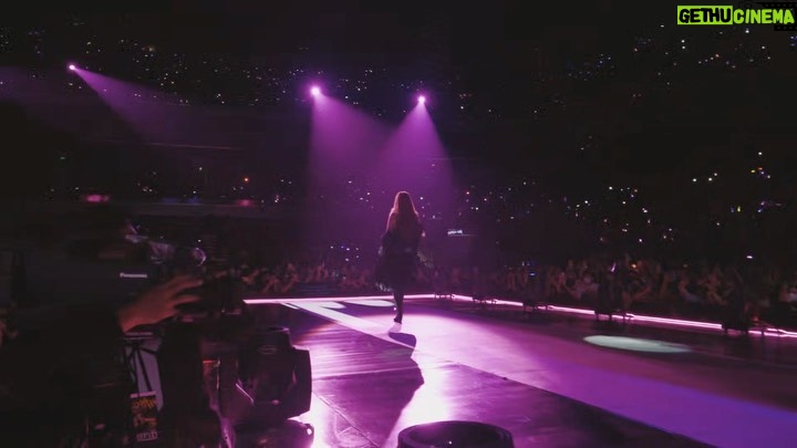 Jessi Instagram - Despite my health problems and all the extreme challenges I’ve faced.. my fans are the driving force to keep me pushing forward… I may have cried and fallen several times, but it was MY FANS that helped me get back up… Thank you for your love and energy Jebbies. 😭🙏🏻 I will NEVER forget this moment. Thank you for this experience MANILA ❤️ #ZOOMINMANILA 🎥: @duumok Manila, Philippines