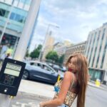 Jessi Instagram - #JESSIINLONDON 🇬🇧🤍 Swipe London, United Kingdom