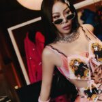 Jessi Instagram - Almost about that time!!!!! 💖💖 ‘ZOOM’ drops this Wednesday! 04.13 6PM (KST) #제시 #JESSI #ZOOM