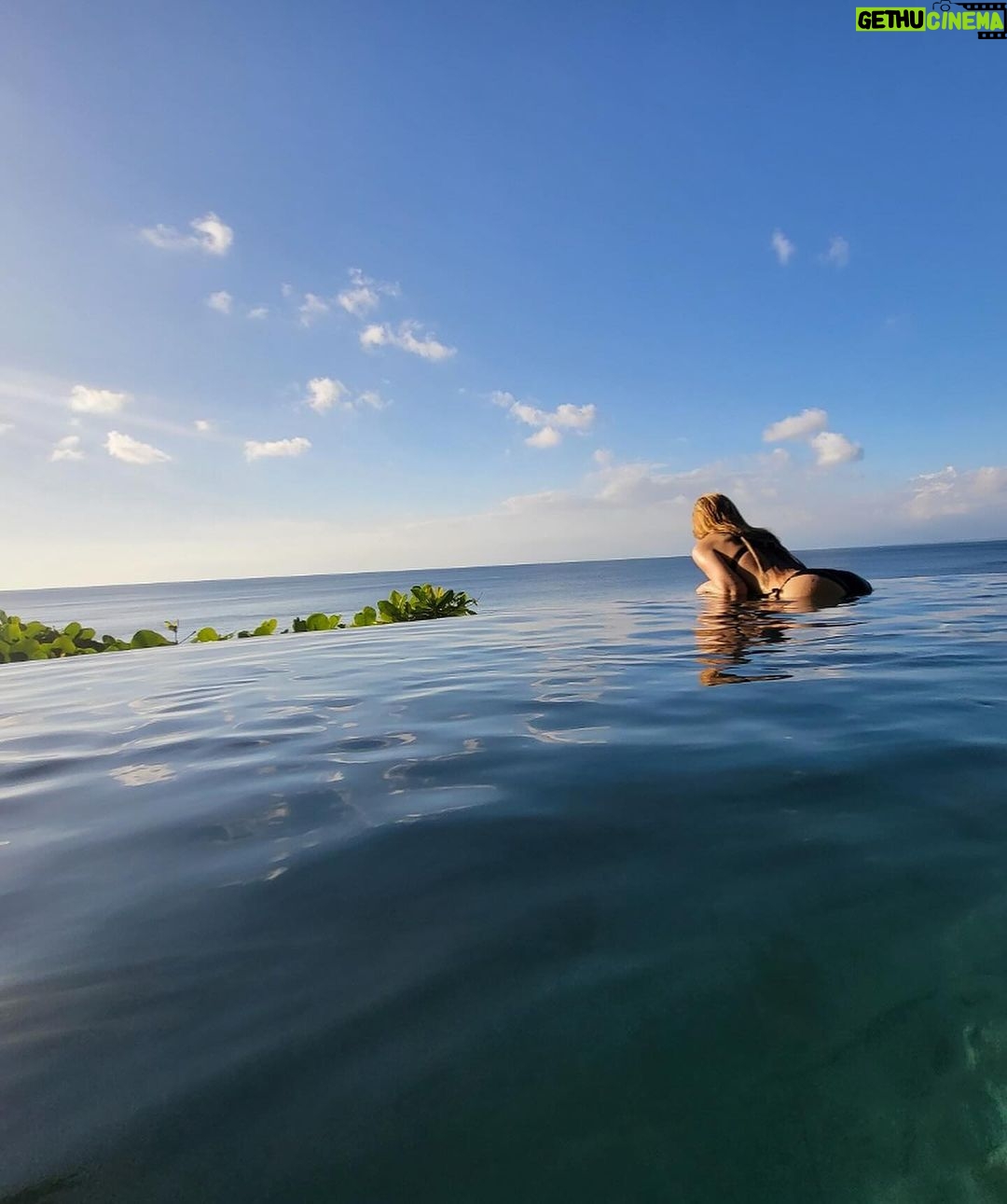 Jessi Instagram - Photodumps from Bali ❤️ Rest, rejuvenate, reset, restart. 🙏🏻