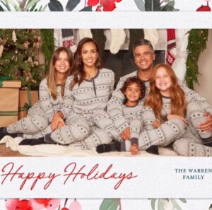 Jessica Alba Instagram - #FBF - the holidays over the past few years with my mains 🫶🏽🤭🎄🎁💫❤️