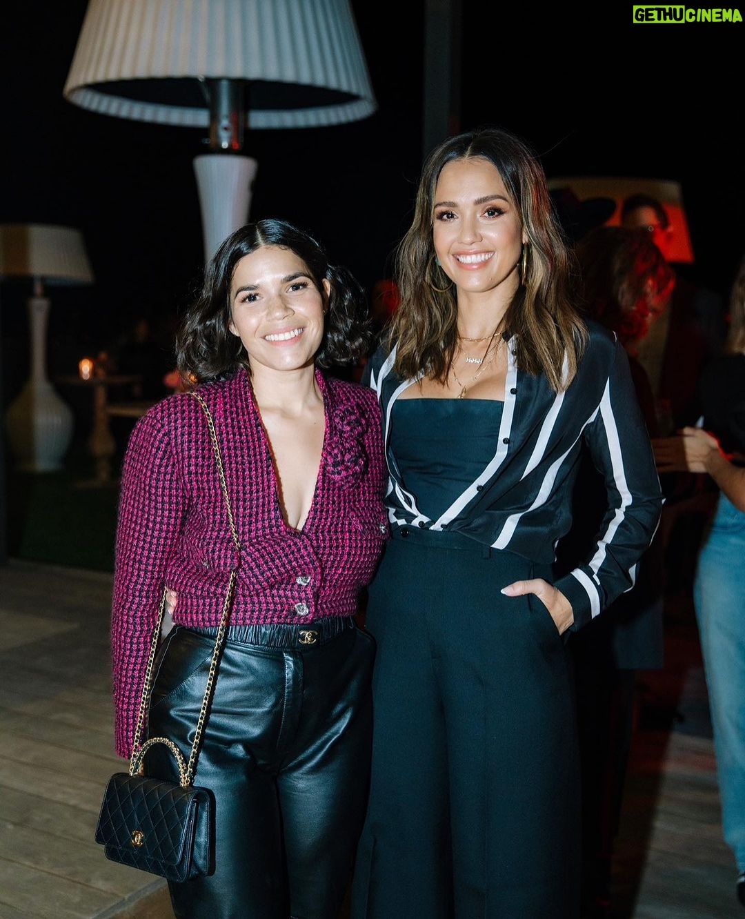 Jessica Alba Instagram - #WCW - Featuring the one and only, powerful, game-changing, actress, producer, director, author, advocate✊🏽 and mama - @americaferrera 🤍🫶🏽✨This woman is the definition of a force for change… recently, she’s received the Jane Fonda Humanitarian Award by @womeninfilmla, been honored by @criticschoice with their Ground Breaker Award and by @hollywoodreporter at their Latin Power event, recognized as one of @elleusa’s 2023 Women in Hollywood and @bbc’s BBC 100 Women List for 2023 and named @glamourmag’s global Women of the Year! 👏🏽👏🏽👏🏽 Yasssss 👑 - she is doing the damn thing! America’s performance in #Barbie as Gloria crossed generations. Both my daughters and I felt seen - her monologue was the mic drop of the year 🎤⬇️ Whether she’s on screen throwing down a bomb ass performance or fighting the good fight as a social justice warrior, America - you are such a bright light and an icon 🙌🏽! It truly is such an incredible moment for so many members of our familia as we continue to make room for more of us in these spaces - let’s keep this energy and momentum going!!! #Latinapride! America, I can’t wait to see next move… 💫💞 Besos xx #Chingona #ChangeMaker #WomanCrushWednesday #AmericaFerrera #Latina #CultureMaker #Humanitarian