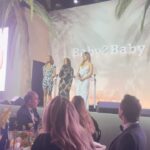 Jessica Alba Instagram - Incredible night @baby2baby annual gala! I’m so proud of @kellysawyer and @norahweinstein who work relentlessly all year long to provide essentials for children living in poverty 🤍🫶🏽✨Over the last 12 years, #Baby2Baby has provided over 375 million basic essentials to children living in poverty across the country. It is such an honor to be part of such an impactful organization 🙏🏽 Congratulations to the queen @salmahayek on receiving the Giving Tree Award for her dedication to women and children in need - te amo ❤️ And a huge thank you to all of the incredible sponsors for making this evening possible - @paulmitchell @michaelinedejoria @CityNationalBank and @VolvoCarUsa 🙌🏽