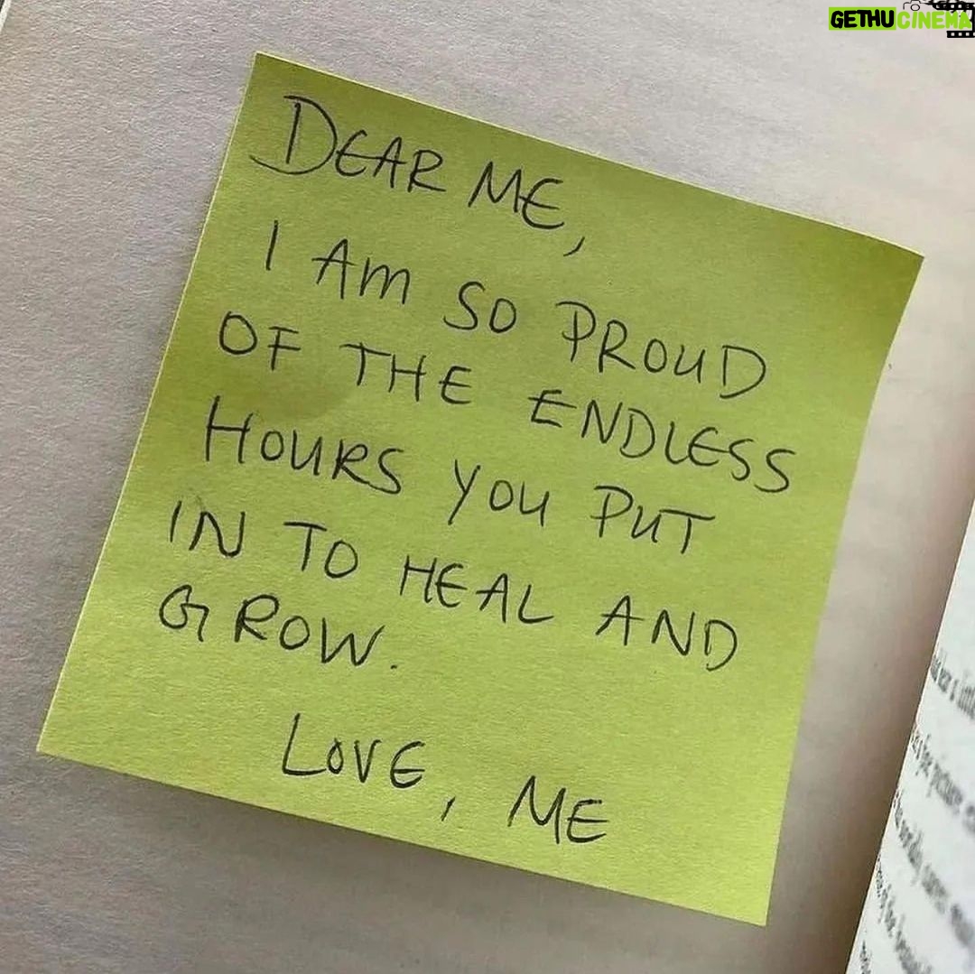 Jessica Alba Instagram - sending love and light to kick off this week π«Άπ½π€π«π #motivationmonday #recentsaves