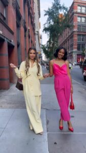 Jessica Alba Instagram - @honest_renovations is the #1 show on @therokuchannel and I’m feeling all the feels 🥹💜🎉✨ It’s been the biggest 🎁 being able to experience all of this with my boo @lizzymathis - so grateful for you and what we made together 🙏🏽 Big love to our entire crew, everyone that made this show what it is, everyone that met with us last week on our #presstour to talk about it and all the peeps that have already watched 🫶🏽 So if you haven’t already binged #HonestRenovations - get on it! 📺👷🏽‍♀️