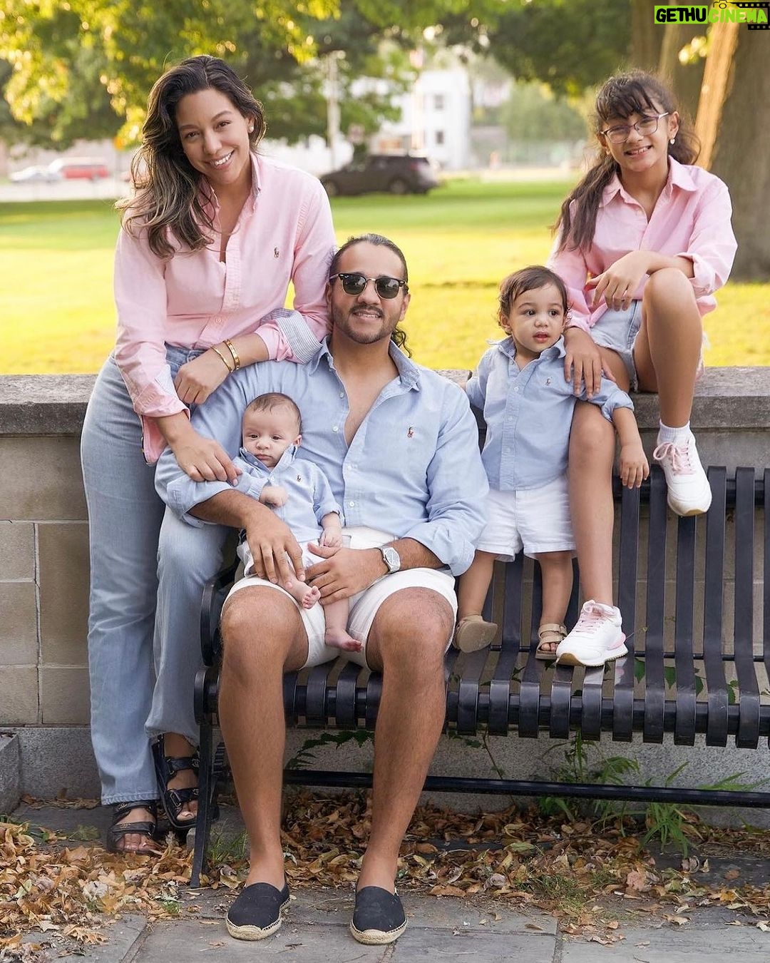 Jessica Alba Instagram - Featuring a few creators in the digital space who are a total vibe! π«Άπ½π« These creators intentionally curate their platforms to provide so much inspo, entertainment, motivation and relatability. Between fashion, food, fitness + wellness, humor, family + motherhood, lifestyle and beauty content - these creators really have something for everyone on their channels π― @beautyybird @hereismaddy @foodmymuse @glamdapper @evettexo @kamilabravo @jesus_nalgas @glencyfeliz @yanina_oyarzo @yaris_sanchez Comment your faves to follow below! Always looking to support β€οΈ #SmallBusinessSaturday #HispanicHeritageMonth #LatinXHeritageMonth
