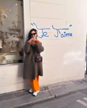 Jessica Alba Instagram - Not in Paris, but thinking about it 💭🥐✨🇫🇷 #FBF