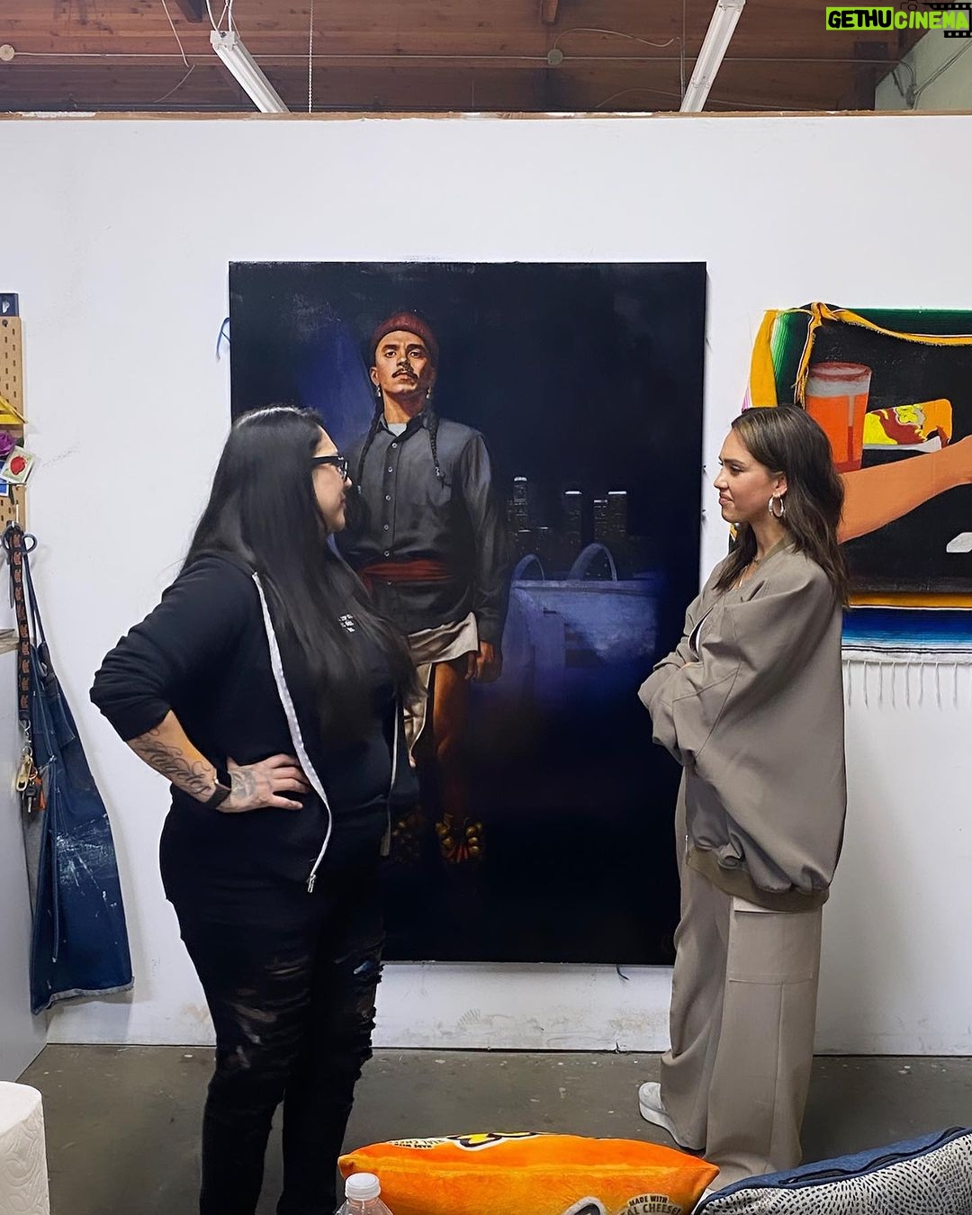 Jessica Alba Instagram - #wcw Featuring a few talented/dope artists!!! - @daniecansino and @jbellzamy β€οΈπ¨π« A few months ago I got to visit both Danie and Jessica at their individual studios. I was so inspired by their stories, their works of art and the power + emotions they evoked. Needless to say, I was instantly #obsessed and wound up buying a few pieces to take home with me βΊοΈπΌοΈ Thank you both for having me in your sacred spaces - I am in awe of your talent and the stories you are telling π€ Cheers to these phenomenal artists who remind us that art has the power to heal, inspire, and unite us all ππ½ #HispanicHeritageMonth #LatinXHeritageMonth #WCW #latinapower #chingonaaf