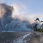 Jessica Alba Instagram - My heart aches for those affected by the wildfires in Maui 😔💔 If you are able to, please donate to @baby2baby’s Disaster Relief & Emergency Response Fund (link in bio) 🙏🏽 They are sending tens of thousands of emergency supplies including diapers, wipes, formula, food, masks, clothing, books, hygiene products, and comfort items to children who have lost everything