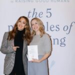 Jessica Alba Instagram - #MotivationMonday - last week, my boo @kellysawyer and I brought some of our homegirls together to celebrate Aliza @raisinggoodhumanspodcast and the launch of her new book, The 5 Principles of Parenting 💕 This is hands down - one of the best books there is for parents b/c these principles apply to you for a lifetime! And they are science based! So grateful for all of the knowledge Aliza dropped on us so we can ALL be better humans! Make sure to check out the book 📚 preorder now! It officially drops on January 23 - and check out her podcast too 🎙️#RaisingGoodHumans