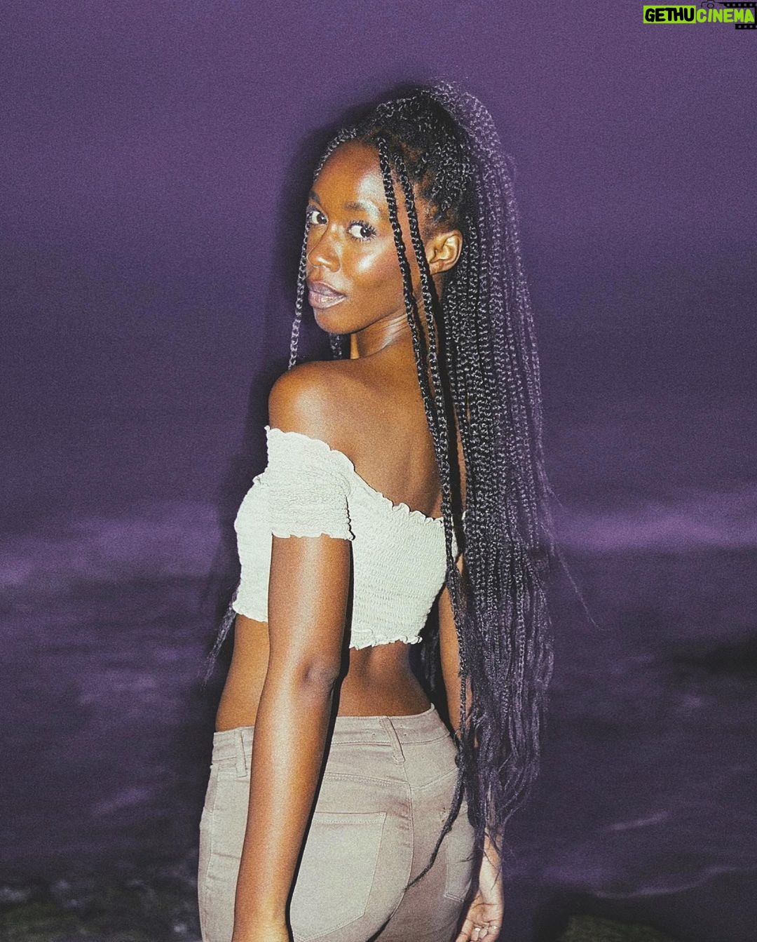 Jessica Allain Instagram - @outherevisuals Malibu, California