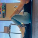 Jessica Biel Instagram - Have @ashleybrownfitnessnutrition to thank for this killer Pilates Ab Series 🫡