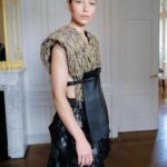Jessica Biel Instagram - LV 🖤 @louisvuitton