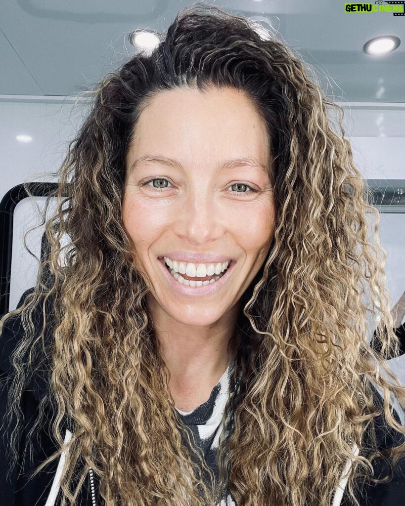 Jessica Biel Instagram - That’s why her hair is so big… it’s full of secrets.