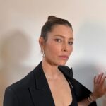 Jessica Biel Instagram - We take Y2K VERY seriously here. Name a better era, I’ll wait.