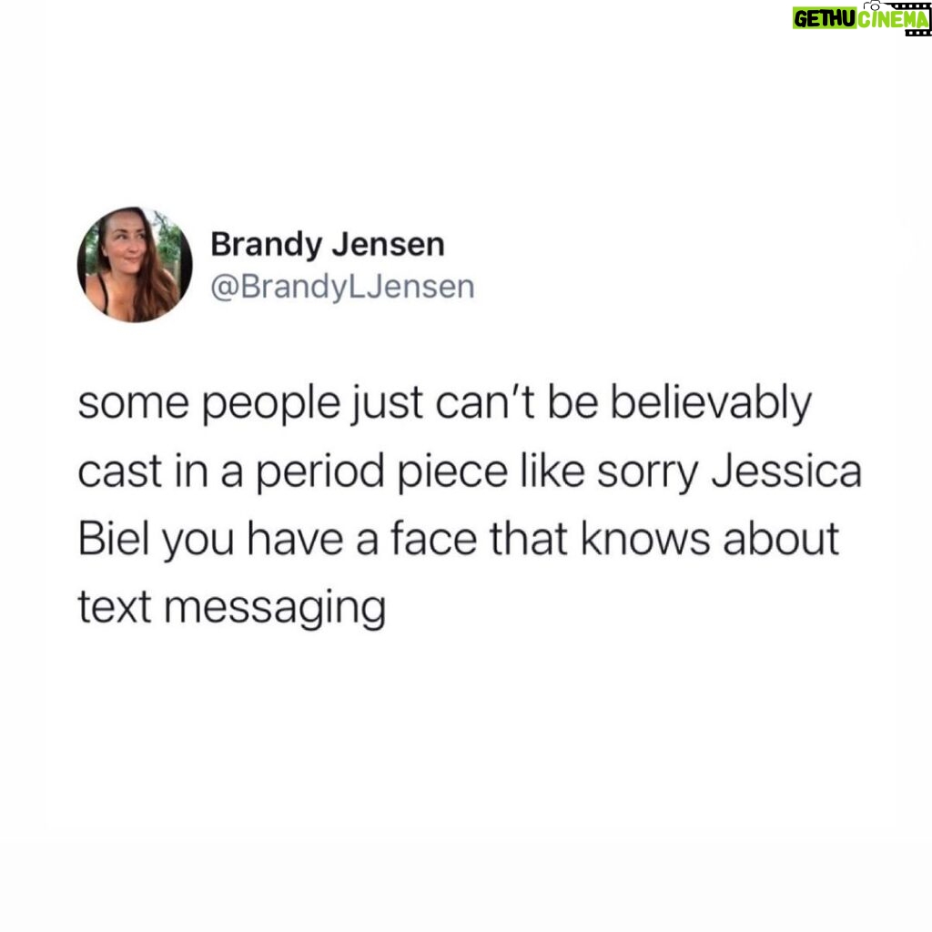 Jessica Biel Instagram - Born for wifi 🤣