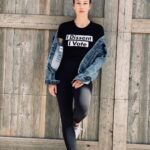 Jessica Biel Instagram - This one’s for #RBG. Please please PLS join me and vote on or before November 3rd. 100% of the proceeds from this tee supports @EraCoalition for Women’s Equality, which fights for all of those most impacted by systemic inequalities. Use your voice and your style to support constitutional equality for all because it shouldn’t be a dream — it's a right. Link in my bio. #Dissent #Vote2020 #ERANOW