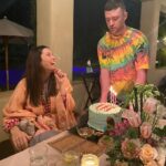 Jessica Biel Instagram - Celebrating my birthday in style... and by that I mean, in pajamas. I made Justin PROMISE not to sing Happy Birthday to me, so he improvised. Sorry you can’t hear it, but I’m still laughing 😂. Thank you, you wonderful human, for really listening to me, and for throwing my kinda party. And thank YOU ALL for the birthday wishes. Feeling the love.