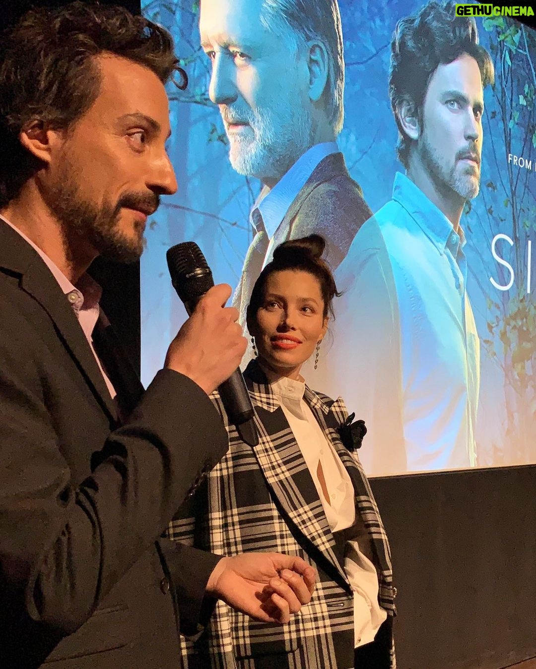 Jessica Biel Instagram - Loved seeing @thesinnerusa fam last night to celebrate Season 3! Can’t wait for the world to see you guys in action @mattbomer #billpullman #chrismessina @parisafitzhenley 🖤