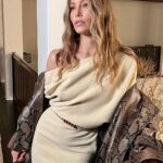 Jessica Biel Instagram - Last night 🐍 @wmag