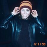 Jessica Biel Instagram - I hear all of these outfits are cool again. Love that for me because I was worried they were questionable the first time. More halter tops coming to a screen near you —@cruelsummer S2 is dropping June 5!!!! @freeform @hulu 💽
