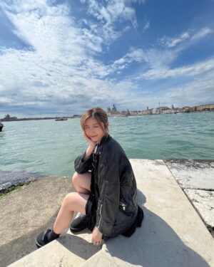 Jessica Chan Yee Chun Instagram - Hi Venice, 六年冇見你幾好嘛？