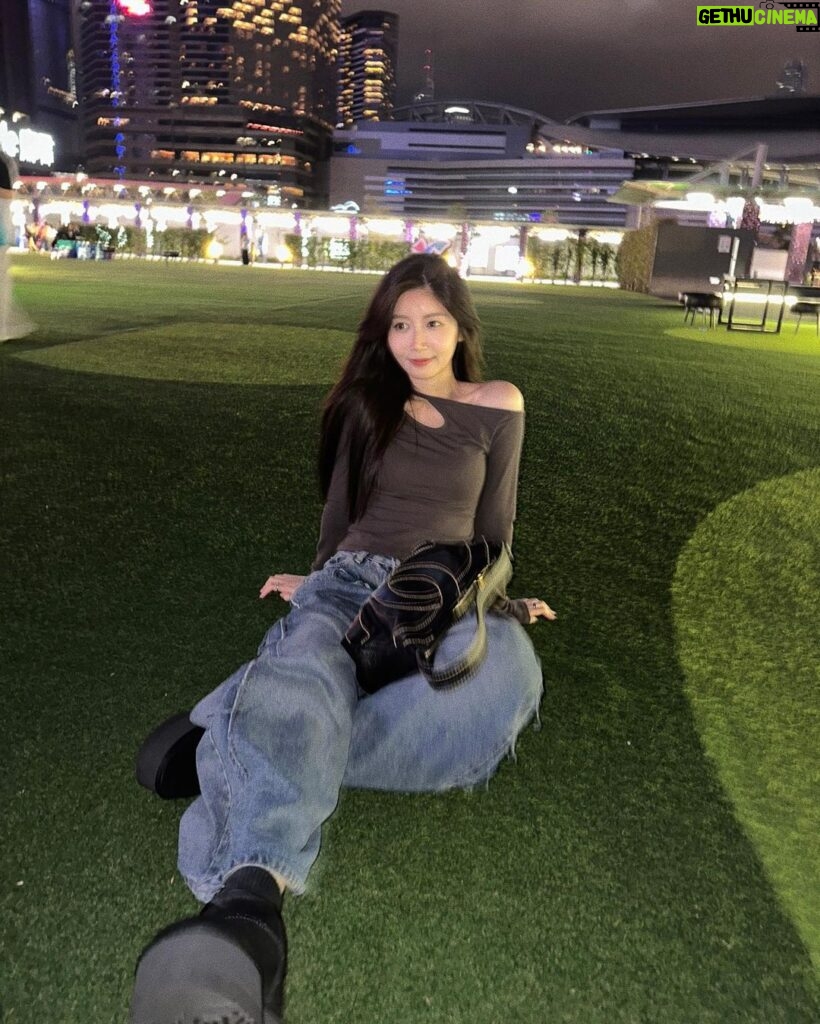 Jessica Chan Yee Chun Instagram - 🗿