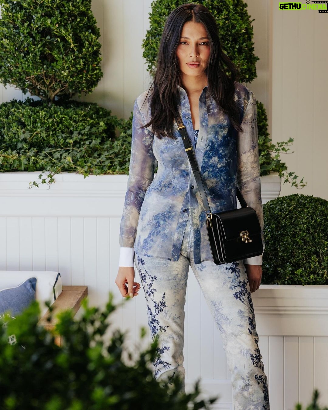 Jessica Gomes Instagram - Australian Open Men’s Final tennis with @vogueaustralia @poloralphlauren loved this off the runway look @ralphlauren @australianopen Congratulations @janniksin Great game! 🥎 Rod Laver Arena
