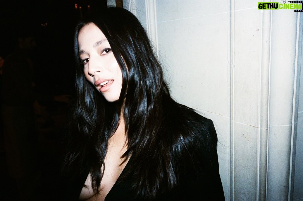 Jessica Gomes Instagram - @myleshendrik ⚡️⚡️ New York