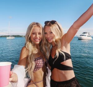 Jessica Lord Instagram - trip made it out of the group chat 🥂