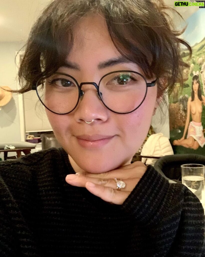 Jessica Lu Instagram - I’ve lost count how many times I’ve had to re-sleep-train our daughter after each regression or toothgate or developmental slash growth spurt life-ruiners have happened. But this is the celebratory selfie I texted my husband* at work when I successfully sleep-trained Everest again and BETTER THAN EVER i only sang to her for 5mins and she protested 30seconds before self soothing and falling asleep on her own I AM A GOD I CAN DO ANYTHING (unless I don’t want to do it) I AM AMAZING!!!!! Gonna refer back to this post when she regresses again. * useless