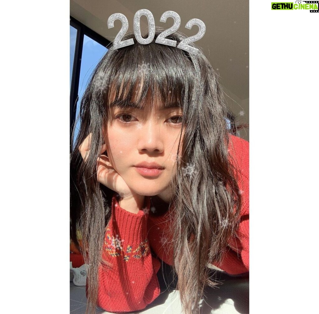 Jessica Lu Instagram - transferring antibodies and making hair-pulling kid-friendly since 2021
