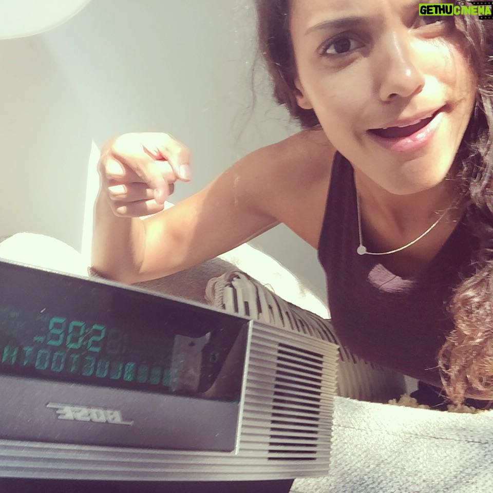 Jessica Lucas Instagram - Currently jamming to the sounds of Justin Bieber and The Weeknd courtesy of this early bday gift🎶🎶🎶 Loving my @Bose Wave Radio III :)