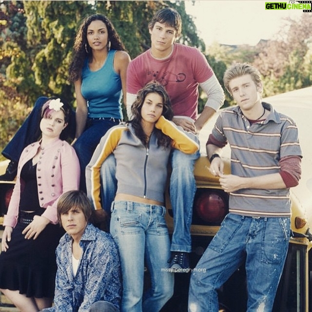 Jessica Lucas Instagram - I couldn't resist posting this for my #tbt It's been 11 years since we shot Life As We Know It and I still miss it terribly. These people and that experience will always have a special place in my ❤️. Credit to @jonfoster for finding this hilarious promo shot. #abctv #lifeasweknowit