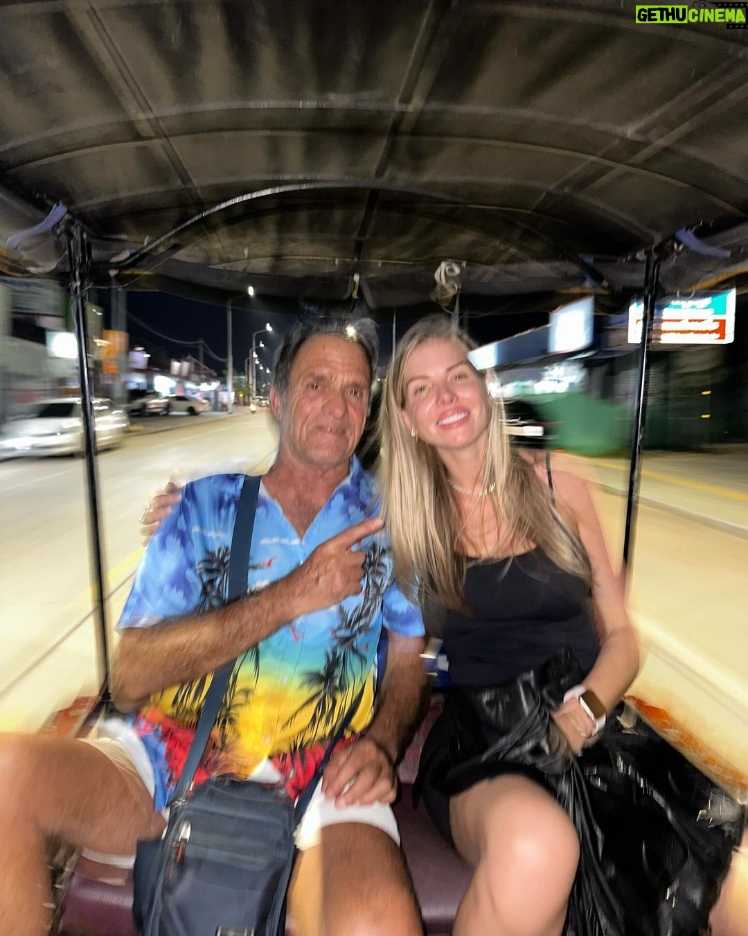 Jessica Thivenin Instagram - C A M B O D G E 🇰🇠Siem Reap, Cambodia