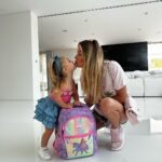 Jessica Thivenin Instagram - Aujourd’hui c’est la rentrée à la nursery pour Leewane, la seconde et dernière année 🩷☺️
