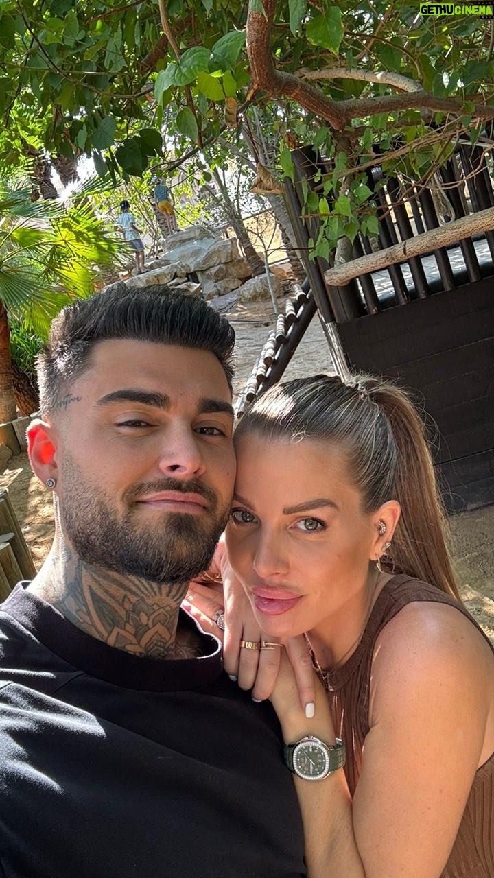 Jessica Thivenin Instagram - Quelqu'un a le même problème ?