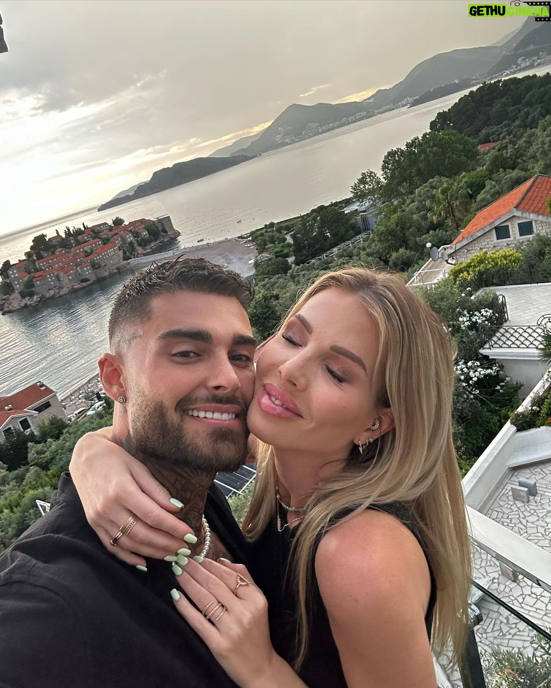 Jessica Thivenin Instagram - Nos vacances au Monténégro 🇲🇪