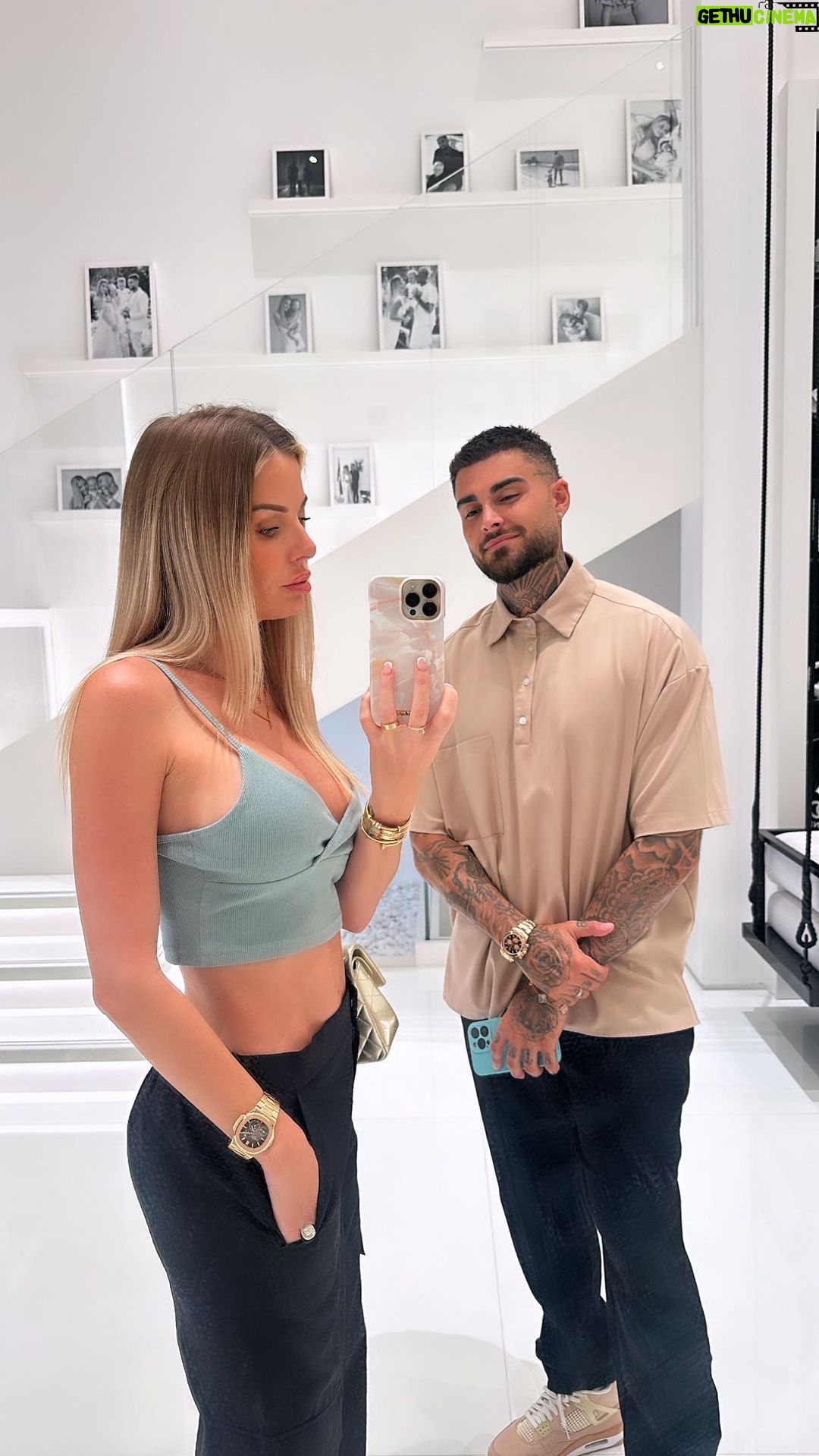Jessica Thivenin Instagram - ππΌπ€£
