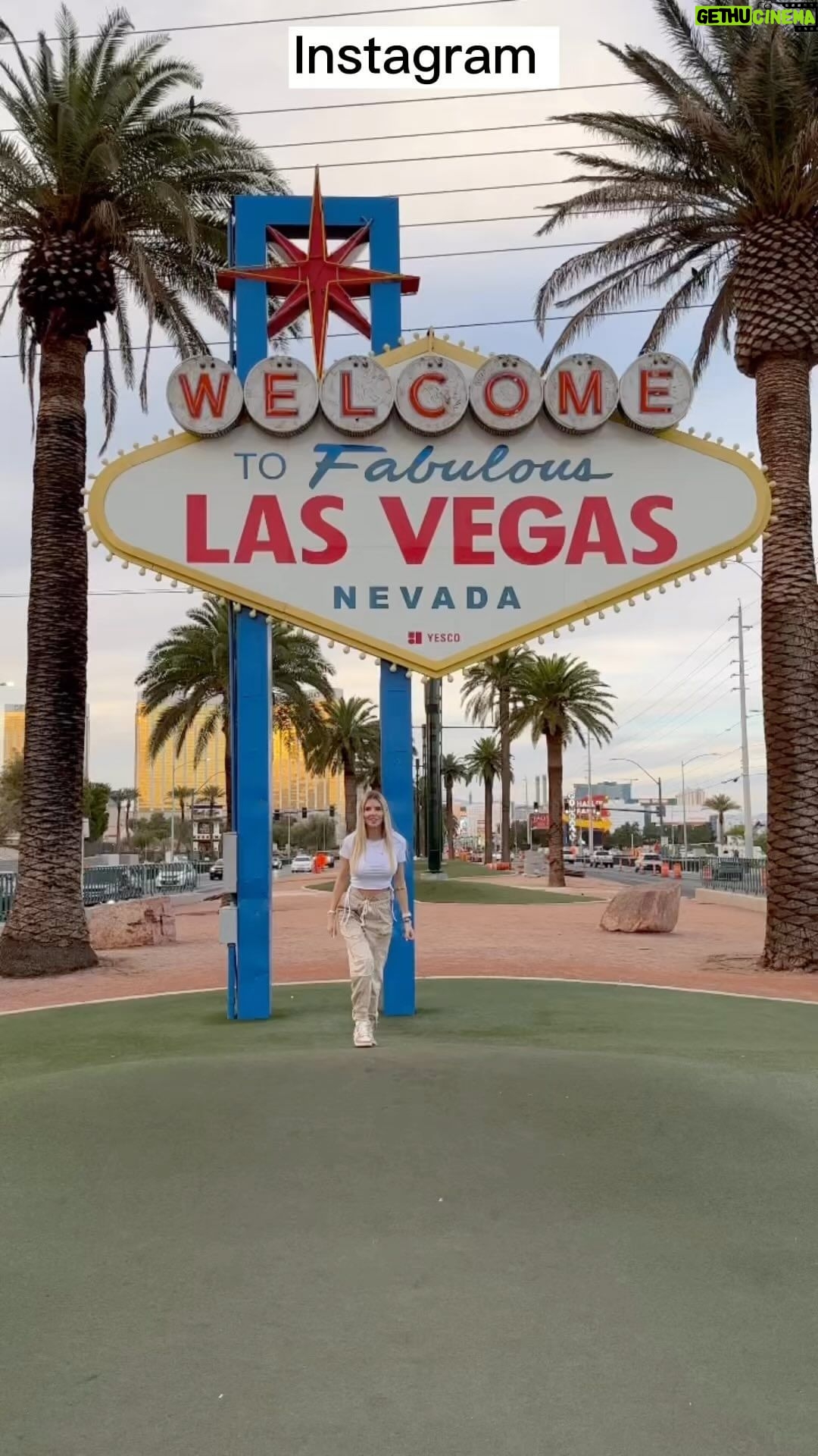 Jessica Thivenin Instagram - LAS VEGAS dernier stop de notre raod trip 🇺🇸