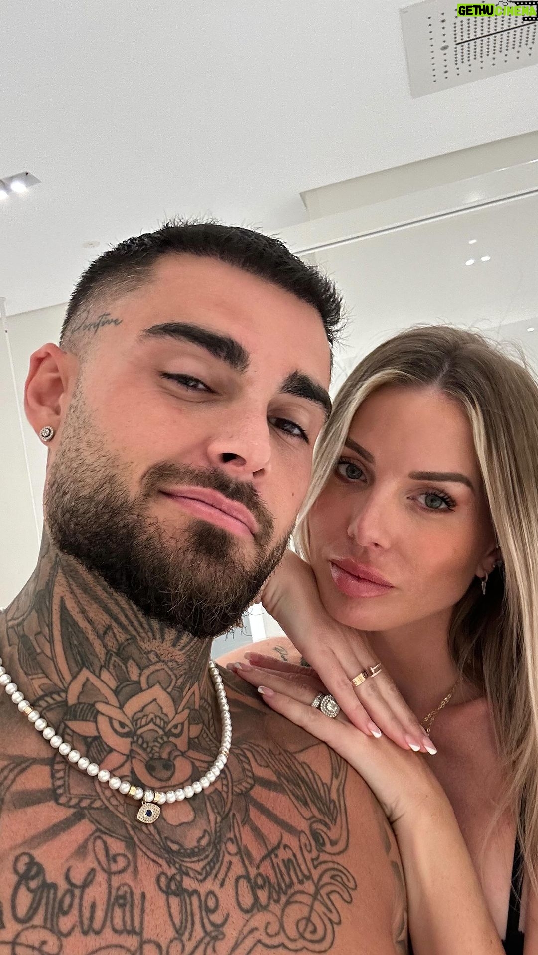 Jessica Thivenin Instagram - Ça marche jamais ces trucs 🤣🫣